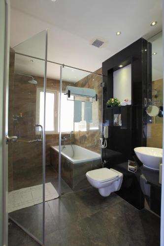 Un baño de The Pgs Vedanta