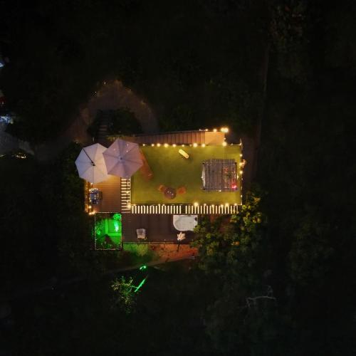 Taman di luar Oasis Glamping Tena Cun Vía La Mesa Anapoima