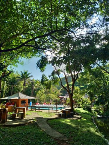 Taman di luar Sarandy Hotel Eco Parque