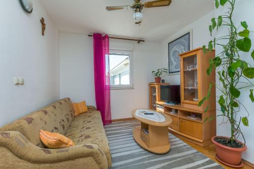 Apartment Marinko