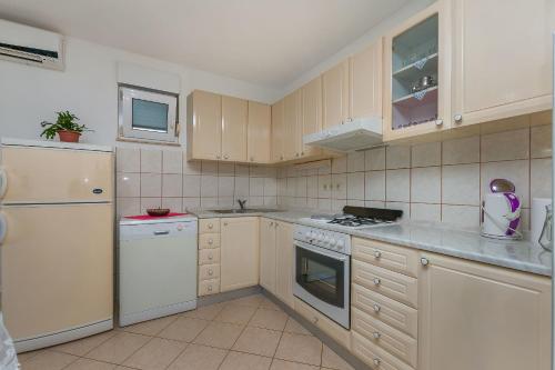 Apartment Marinko