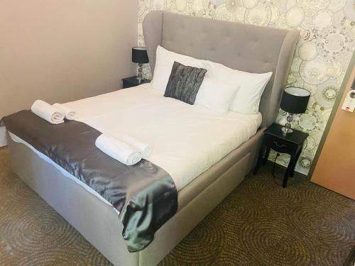 Postel nebo postele na pokoji v ubytování Váralja Home