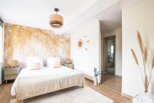 Ένα ή περισσότερα κρεβάτια σε δωμάτιο στο Maison - L'Outsider - Forêt