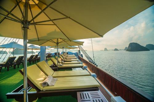 Gallery image of Dragon Legend Cruise in Ha Long