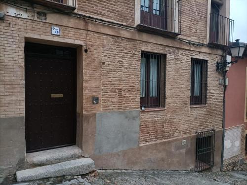 La Hospedería de los templarios - Apartamentos Aloha Toledo