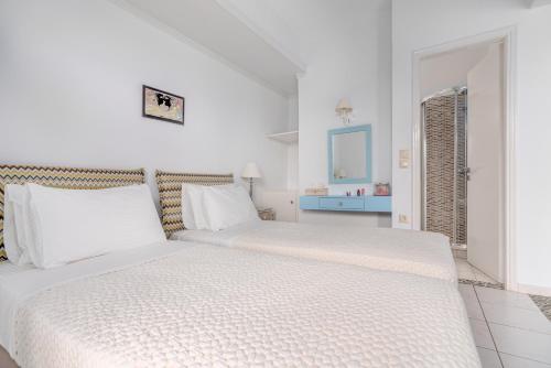 Gallery image of Arolithos in Spetses