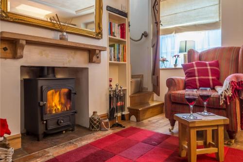 Flint Cottage – Photos 2