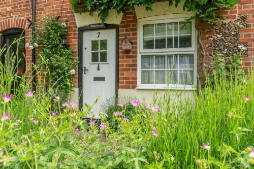 Flint Cottage – Photos 3