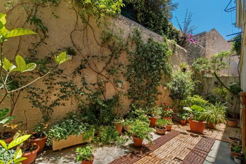 Gallery image of Arolithos in Spetses