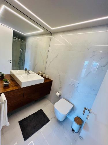 Koupelna v ubytování Loft City Center Viana