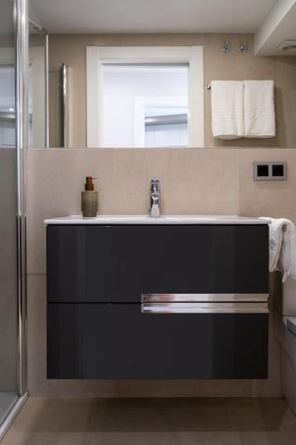 INMálaga Penthouse Santos Suites