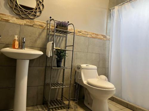 Koupelna v ubytování Casa Laureles