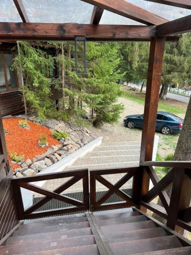 Φωτογραφία από το άλμπουμ του Cabana B2 langa strandul Banffy σε Toplita