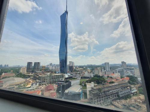Vue générale sur Kuala Lumpur ou vue de la ville depuis l'appartement