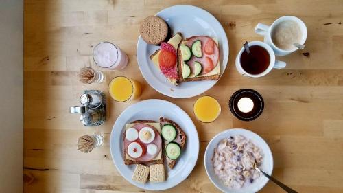 Frukostalternativ för gäster på Hotel Natur Akureyri