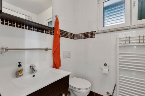 Kúpeľňa v ubytovaní Holiday Home Berulia