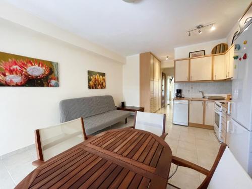Kuchyň nebo kuchyňský kout v ubytování Nafplio Downtown Apartment