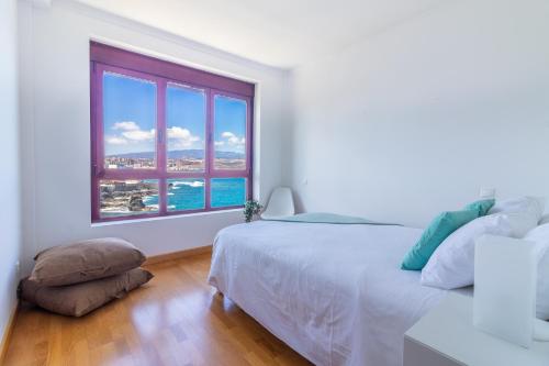 Cliff Suite Las Canteras