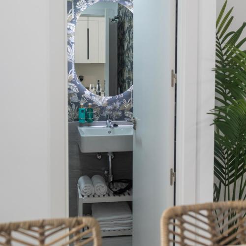 Fotografie z fotogalerie ubytování Lovely suites Tarifa, estudio a estrenar en el centro y muy cerca de la playa v destinaci Tarifa