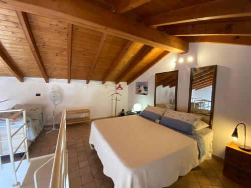 Ένα ή περισσότερα κρεβάτια σε δωμάτιο στο Celi Blu Appartamento