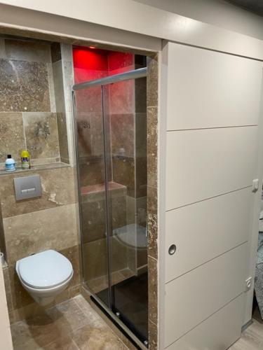 Ένα μπάνιο στο Appartement neuf cap d'agde location