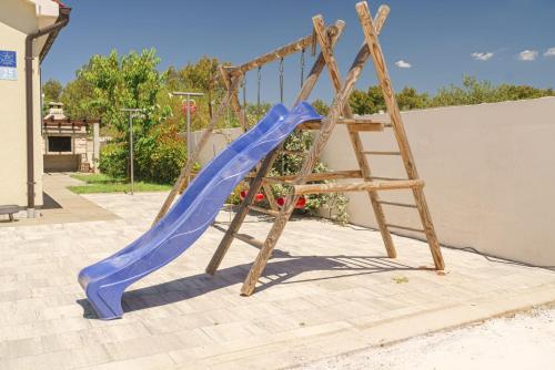 Ο χώρος παιχνιδιού για παιδιά στο Villa Divna Vodice-Srima