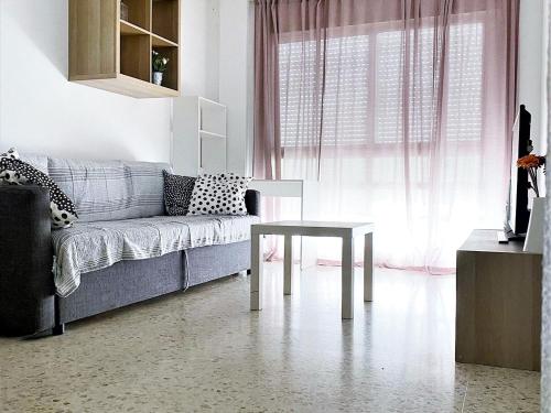 Beautiful apartment in San Fernando near lake