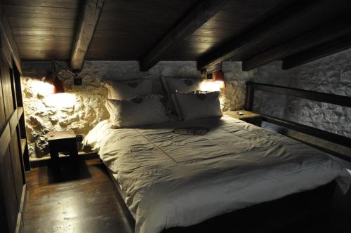 Кровать или кровати в номере Teresa Country Lodge