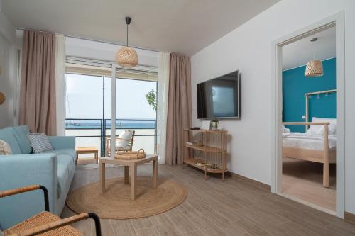 Sun and Sea Deluxe Apartments