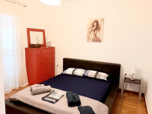 Large terrace apartment near city centre