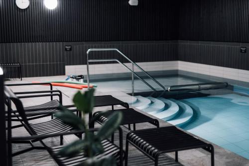 Swimmingpoolen hos eller tæt på OTTO Hotel & Sun