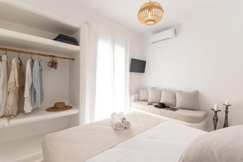 Galería fotográfica de Ariadne's Crown Luxury Suites with Private Pool en Vívlos