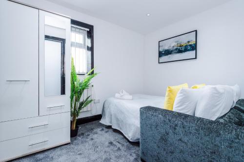 Studio Three, Clarendon Apartments – Photos 2