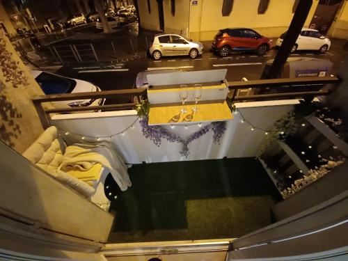 Chambre privée avec lit double - Appartement en colocation, quartier calme 13005 Marseille