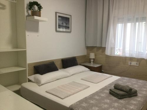LIA Habitaciones, Alicante – Updated 2023 Prices