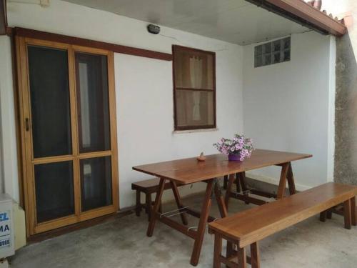 Gallery image of Giuly's House in Càbras