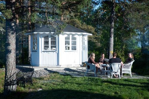 Galeriebild der Unterkunft Dragsvik Fjordhotel in Balestrand