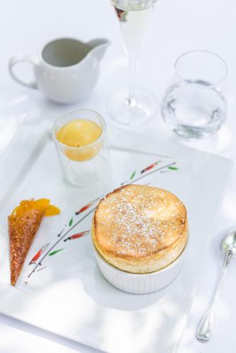 Nourriture dans l'hôtel ou à proximité