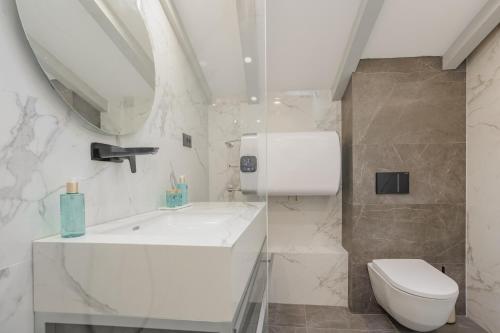 Koupelna v ubytování Heritage Rooms Split Olympic Dream