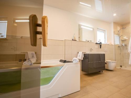 Koupelna v ubytování Ferienhaus in Damp am Ostseestrand