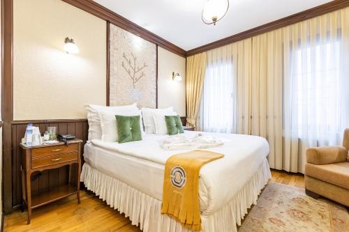 Comfort Double Room (2 Adults + 1 Child)