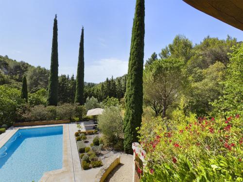 Maison Les Baux-de-Provence, 6 pièces, 8 personnes - FR-1-599-63
