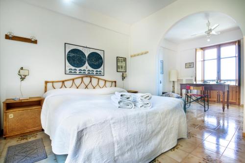 Postel nebo postele na pokoji v ubytování Villa Addaura Mondello con Vista Mare