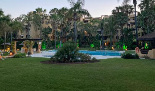 a view of a resort with a swimming pool at Oasis Costalita Estepona I in Estepona