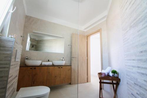 A bathroom at Apartment Pridraga