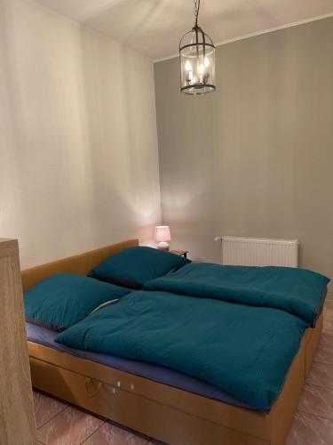 Легло или легла в стая в Mitten in der Natur : Ferienwohnung mit 3 Schlafzimmern, neu eingerichtet