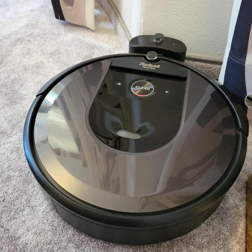 a close up of a pet vacuum sitting on the floor at Apartment Villa Hřensko 132 in Hřensko