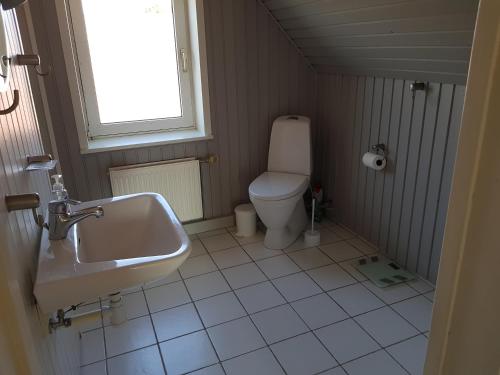 Gallery image of Hus til stor familie in Bredebro