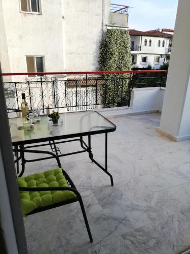 Apartment by the Sea, Peraia Thessaloniki
