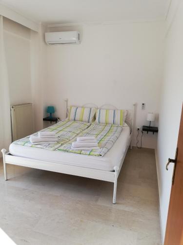 Apartment by the Sea, Peraia Thessaloniki